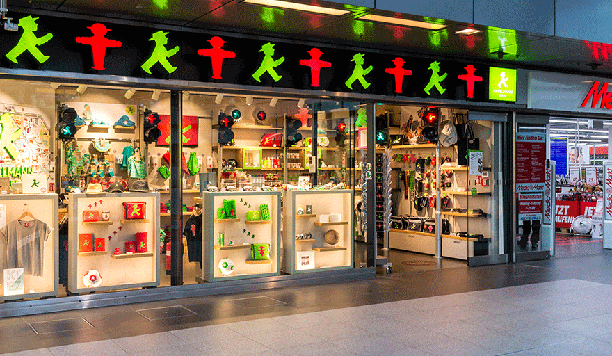 Shop im Flughafen Tegel / AMPELMANN Berlin
